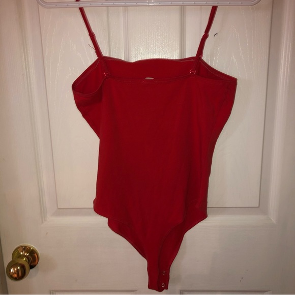 Red body suit, thong style, - Picture 2 of 4